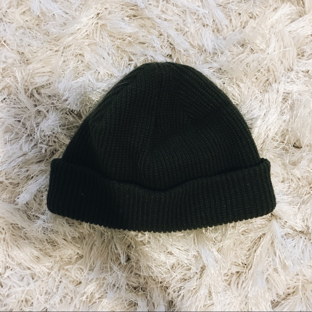 Olive green fisherman’s beanie knit cap hat
